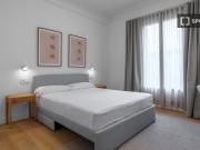 Habitación en piso de 4 dormitorios en alquiler en Gros,...