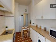 Chambre à louer dans un appartement partagé de 5...