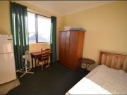 ROOM TO LET $250 PER WEEK MEN ONLY