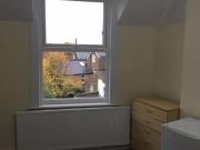 Room to let in Willesden Green 1 bed in a flat share to...