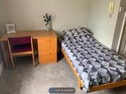 Room to rent in Bernard Street, London WC1N