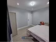 Room to rent in Hall Street, London N12