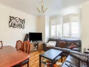Room to rent in Hambro Road, London SW16