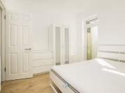 Room to rent in Kingston Road, Ilford, Esinteraction IG1