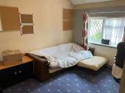 Room to rent in Regina Road, Southall UB2