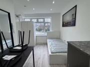 Room to rent in Thorpe Lea Road, Egham TW20