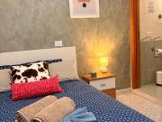 Room w Pvt bathroom in Coliving Room Pesto