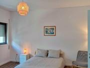Room with private balcony in a 5 bedroom apartment in...