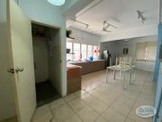 Room with private bathroom @ Bukit Bintang near to Pudu,...