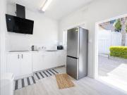 Rooming House Boutique Fully Furnished All Bills Included