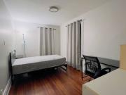 Rooms for students, minutes from UR