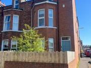 Room's To Let, 34a Delhi Street