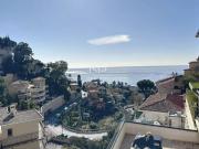 Roquebrune Cap Martin, 4 pièces en dernier étage avec...