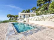 Roquebrune Cap Martin villa rénovée d’esprit...