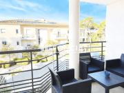 Roquebrune sur argens, spacieux 2 pièces avec garage...