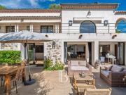 Roquefort les Pins Villa de caractère avec maison...