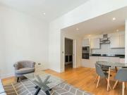 Rosary Gardens, South Kensington, 1 Bedroom Flat