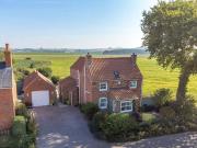 Rose Cottage, Aswardby, 4 Bedroom Detached