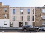 Rosemoor Street, London SW3, 2 bed flat to rent, £8,000...