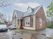 Rosshead House, Heather Avenue, 10 Bedroom House