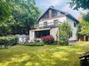 Röttgen Familienhaus in grüner Oase