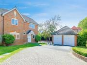 Round Grove, Croydon, 4 Bedroom Detached Round Grove, Croydon, 4 Bedroom Detached