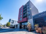 Rowhaus Studio Apartment for Rent at 2500 Webster St,...