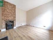 Rowlands Road, Worthing, BN11 Studio to rent £675 pcm...