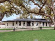Royal Cir, Dallas, Home For Sale