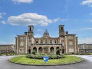 Royal Drive, Princess Park Manor Royal Drive, 2 Bedroom Flat Royal Drive, Princess Park Manor Royal Drive, 2 Bedroom Flat