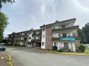 Royal Manor Apartments | 33298 Robertson Avenue