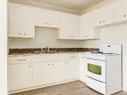 Royal Oak Apartments Spacious Living Areas 2 Bedroom for...