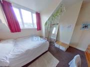 Royal Park Avenue, Prime Location, 5 Bedroom Terraced