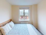 Royal Victoria Court Gamble Street. 2 bed flat to rent...
