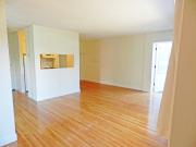 Royalee Court Studio [object Promise] for Rent