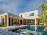 ROYAN LA ROCHE UNE CONTEMPORAINE DE 2023 INSPIREE DU SUD