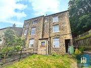 Royds Avenue, Linthwaite, Huddersfield, HD7