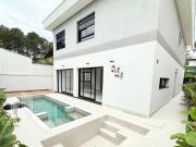 RR9241 Casa 300m² CONDOMÍNIO RESIDENCIAL 3 OPORTUNIDADE...