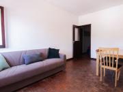 Rua Brites de Almeida 12