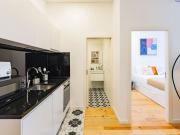 Rua de Coelho Neto 37