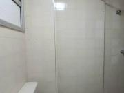 Rua Estela, nº 22, reformado, 33m² de área útil, ao lado...