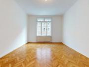 ruck zuck in der Innenstadt 3 Zimmer Altbau renoviert...