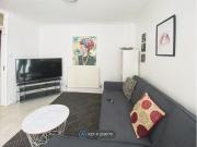 Rudge Walk, Birmingham B18, 3 bed maisonette to rent,...