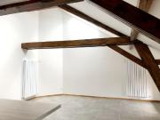 RUE BASSE 38, Appartement de 2.5 pièces avec vaste mezzanine