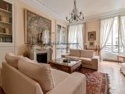 A louer Appartement Paris 8ème Rue d'Artois 118m² asce