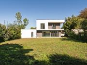 Ruhe, Design & Freiraum – Ihr neues Zuhause in...