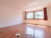 Ruhelage! 2 Zimmer Eigentumswohnung mit Loggia!