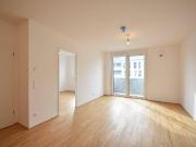 Ruhelage: 2 Zimmer Wohnung mit großer Loggia