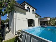 RUHELAGE NAHE LKH WEST: Stilvoller Familienjuwel mit...