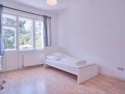 Ruheraum in 3 Zimmer Wohnung in Britz zu vermieten